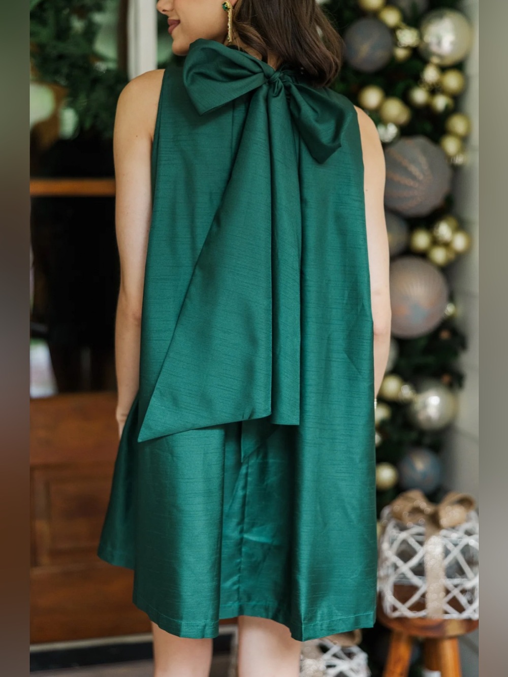 Fate In Your Feelings Green A-Line Bow Mini Dress with Mock Neck